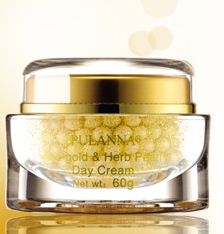 普蘭娜化妝品與文化用品店鋪形象展示